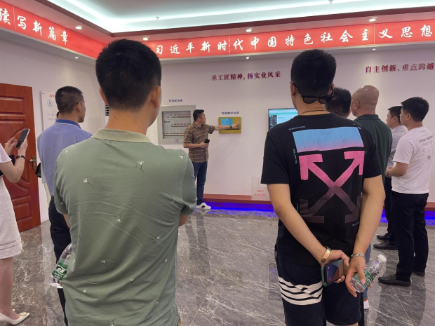 热烈接待海大总裁32班莅临我司旅行_尊龙凯时-新闻中心